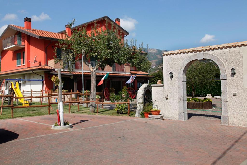 Azienda Agrituristica Pericle Country house